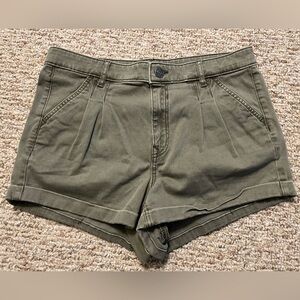 Express Shorts